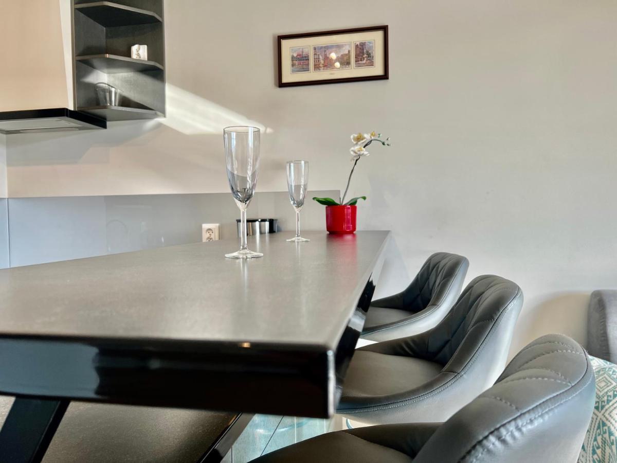Apartamenty Garnizon Q4Apartments Gdańsk Eksteriør billede